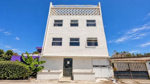 Hotel Puerto Juarez