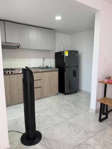 Modern Apartment Excellent Location