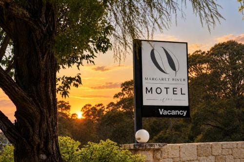 . Margaret River Motel