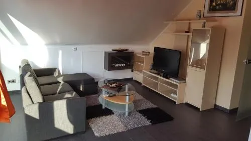 Elegantes Apartment in Wendelstein, Deutschland