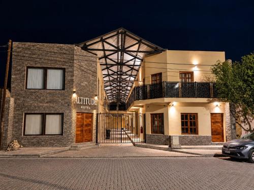 Altitude Hotel SAC