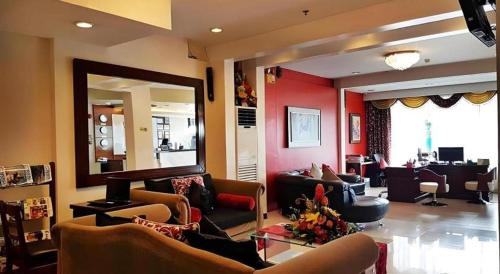 Devera Hotel in Angeles / Clark