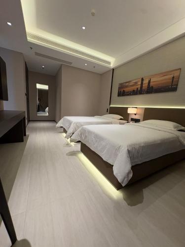 2 twin beds