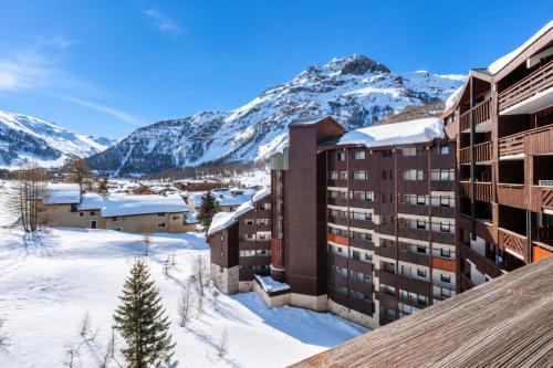 Appartements 4 et 6 personnes avec balcon Résidence La Daille - skis aux pieds