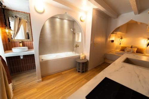 Les Suites d Ailleurs