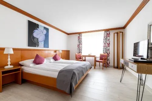 Hotel Schlössli Garni - Free Parking in Ipsach, Schweiz