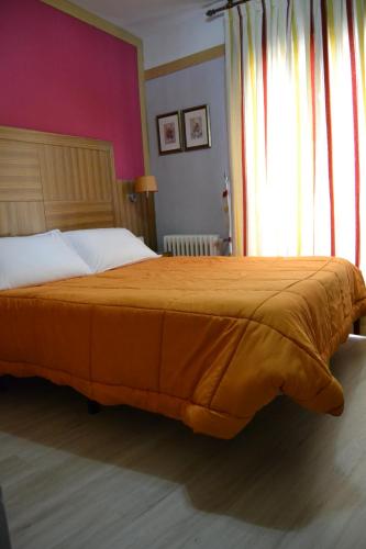 Hostal Don Juan I - main image