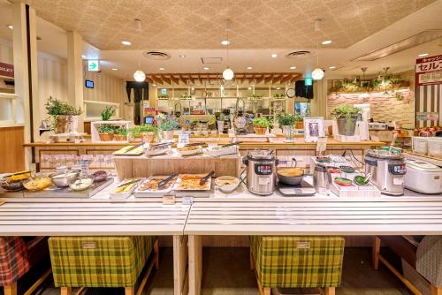 Food and beverages, Smile Hotel Tokyo Shinkoiwa near Mos Burger, Shin Koiwa South Entrance