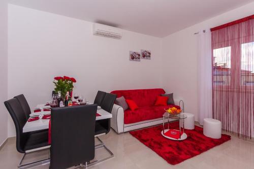 Apartment Ema, Split (photo 3)