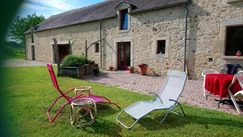 Exterior view, Chambres Natura Gite Normandie in Falaise