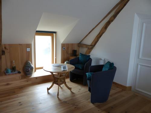 Exterior view, Chambres Natura Gite Normandie in Falaise