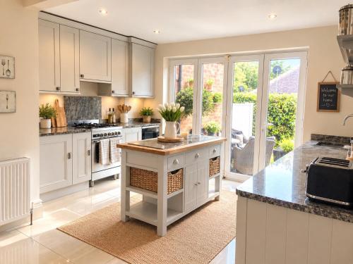 Immaculate Newcastle home close to city gîte à louer New Kent
