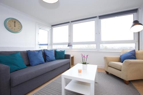 Chic 3br, Sleeps 8, Close To The Oval And Kennington, Camberwell, London