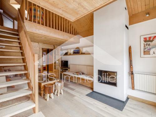 Appartement lumineux 4 pièces à Méribel avec mezzanine, wifi et parking, proche pistes - FR-1-411-736