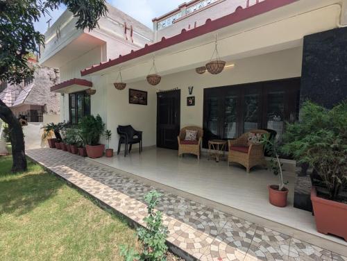 Shakuntalam Premium Stay - A family vacation home - image 4