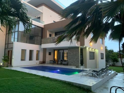 Résidence Diallo (Residence Diallo) in Toubab Dialao