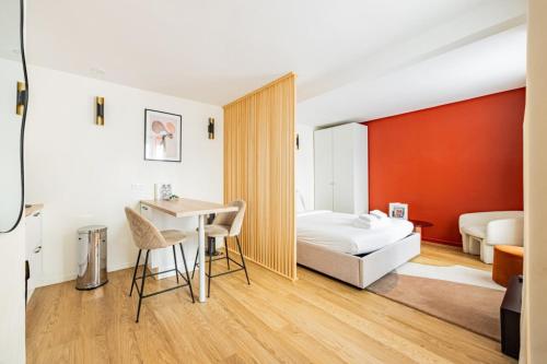 11#Studio 2 people#Bon Marché#St Germain#Paris 6