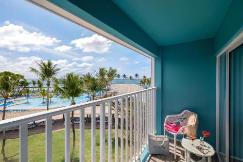 Coconut Bay Beach Resort & Spa All Inclusive in วิยู ฟอร์