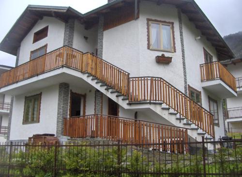 Ieeja, Residenza La Ruina in Fenestrelle