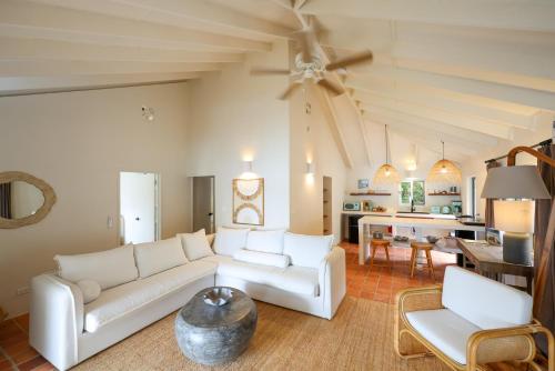 Galleon Beach Resort in English Harbour