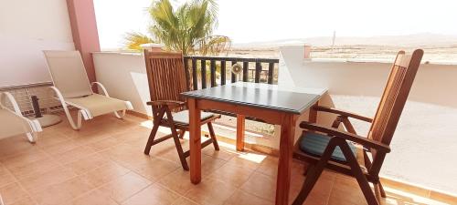 Sunset House et piscine in Parque Holandes