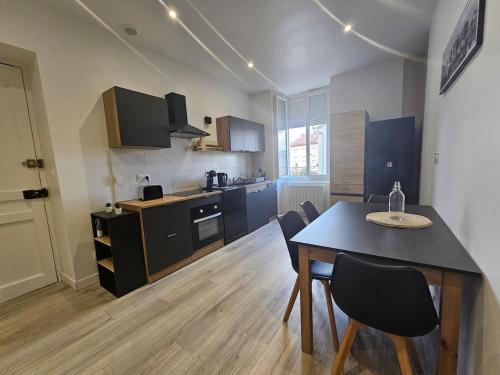 Getaway to Ambérieu-Gare - Location saisonnière - Ambérieu-en-Bugey