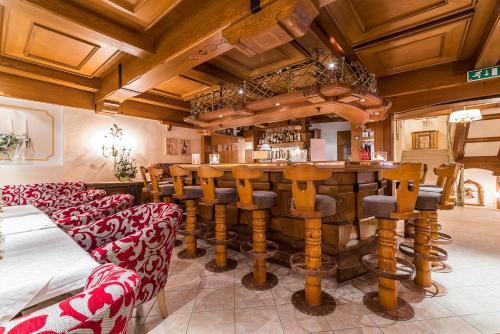 Hotel Neue Post – Hippach, IL