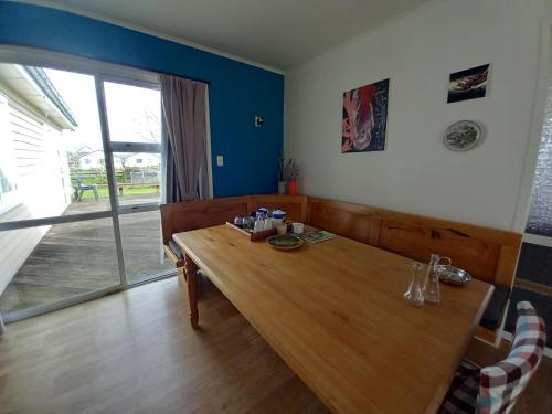 self check-in accommodation in Waikato in Te Miro