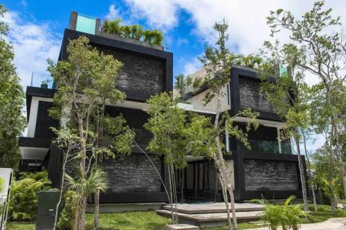 Black House - Stylish 3BR in Aldea Zama with Rooftop