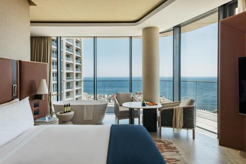 2 bedrooms, 2 beds