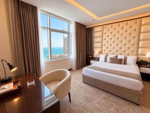 Suite, sea view