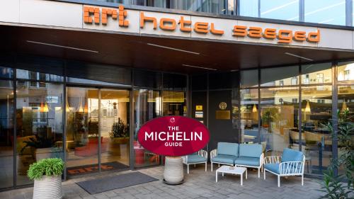 Art Hotel Szeged - Hôtel - Szeged