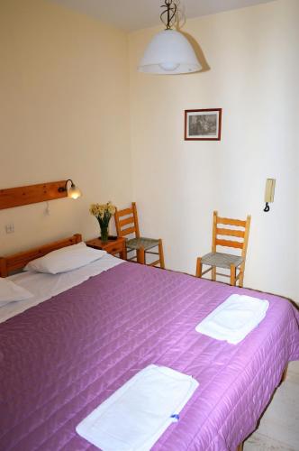 Pantelis, Poros