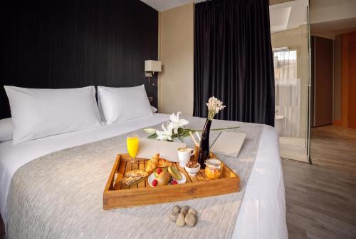 Double room, city view