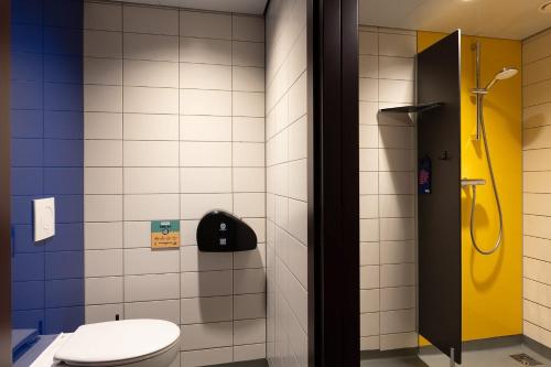 Stayokay Hostel Rotterdam - fully renovated April 2026 Room Type - Family Studio