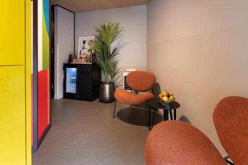 Stayokay Hostel Rotterdam - fully renovated April 2026 in Rotterdam