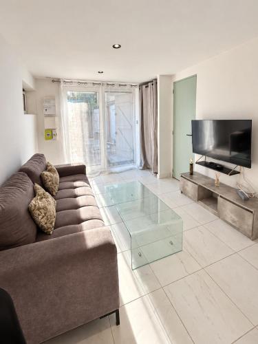 L'Émeraude, Cozy and air-conditioned, 1 bedroom apartment
