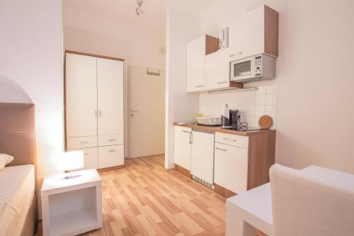 Grand Central Station Apartments I contactless check-in - image 2