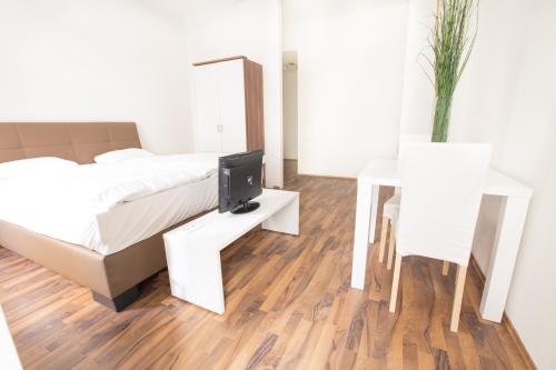 Grand Central Station Apartments I contactless check-in - image 11