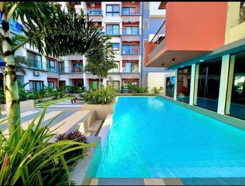 Aneesa Signature One Bed in Bijilo