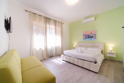 Garden House by BuddyRent Room Type - Apartment