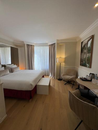 Maison LUTETIA R