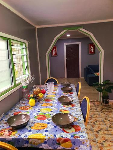 Butibam Transit Home Lae in Lae