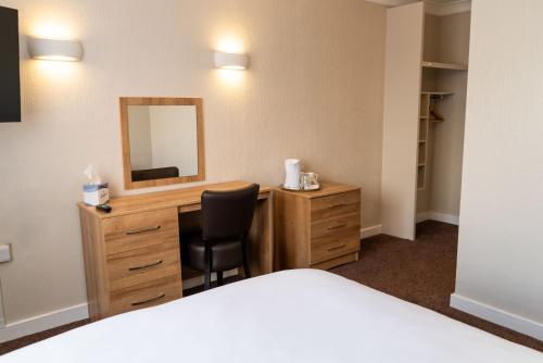 Double room, small