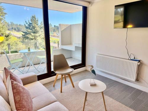 Enjoy Concon in two suites at Bosquemar