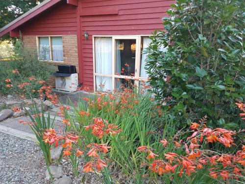 2 bedrooms, 4 beds