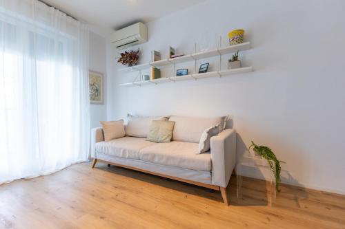 HOST4U- Scarsellini Apartment