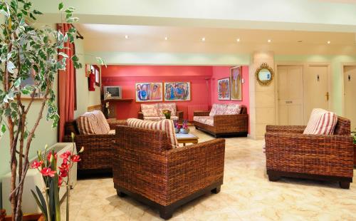 Hotel Balear - image 9
