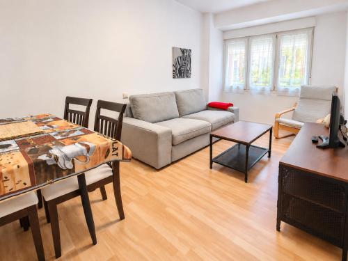 R2R - Céntrico Apartamento en Gijón - 1A174