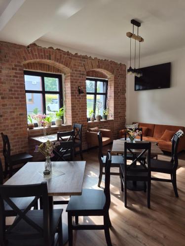 . Turystyczna 9 apartamenty & cafe